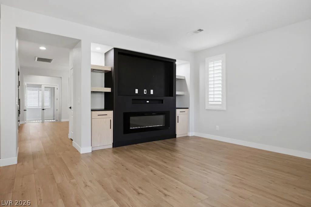 10327 Parkview Mountain, Las Vegas, NV 89166
