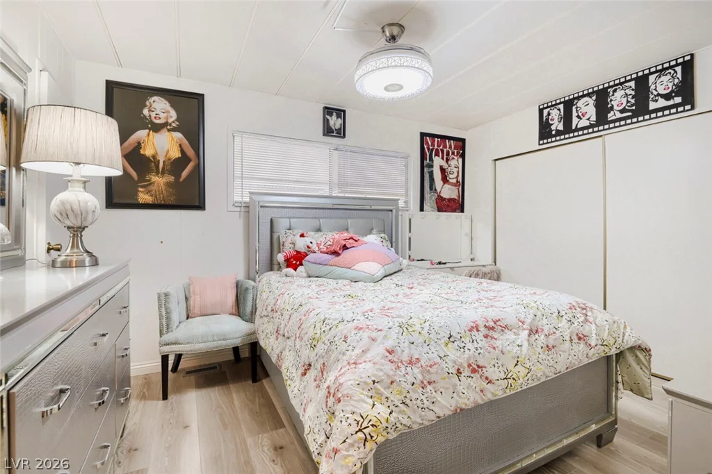 5107 Royal, Las Vegas, NV 89103