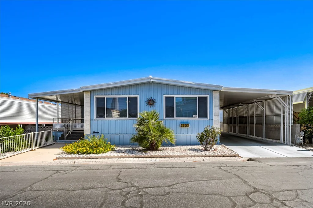 5107 Royal, Las Vegas, NV 89103