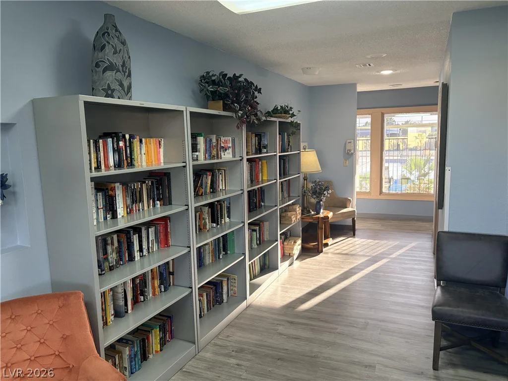5107 Royal, Las Vegas, NV 89103