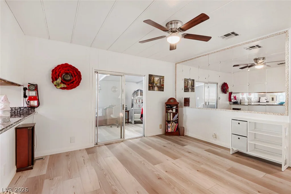 5107 Royal, Las Vegas, NV 89103
