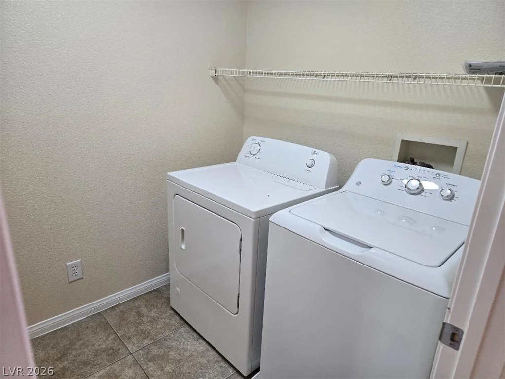 7668 Ambersnail, Las Vegas, NV 89139