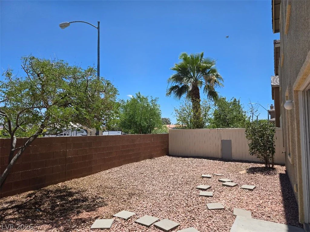7668 Ambersnail, Las Vegas, NV 89139