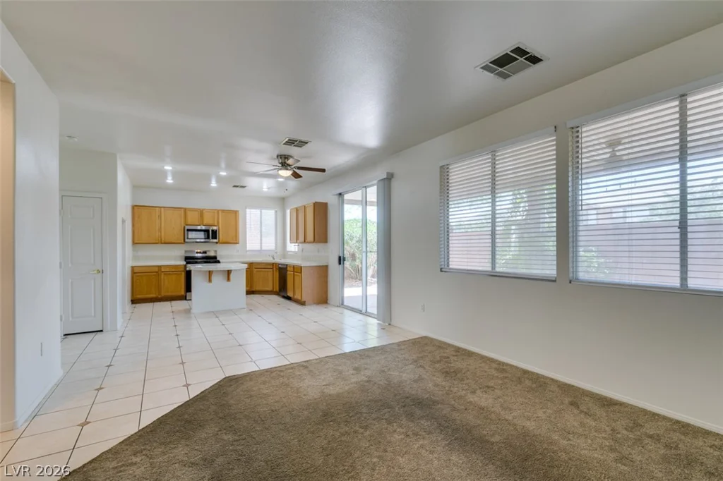 10929 Esta Ponia, Las Vegas, NV 89144