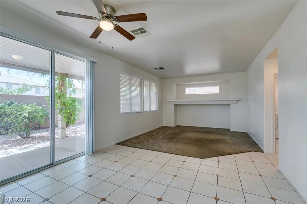 10929 Esta Ponia, Las Vegas, NV 89144