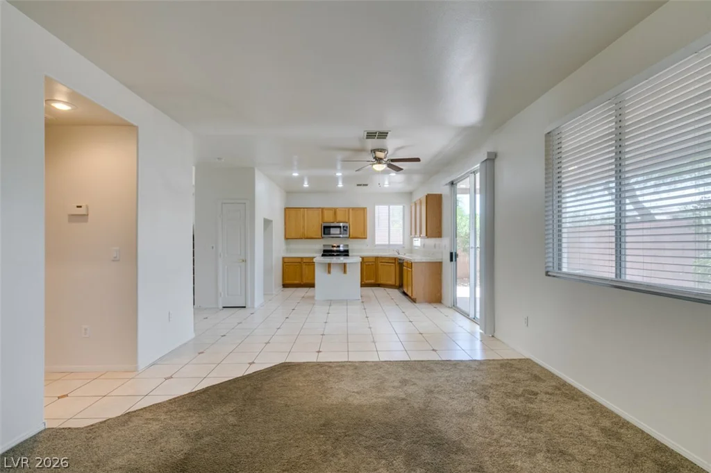 10929 Esta Ponia, Las Vegas, NV 89144