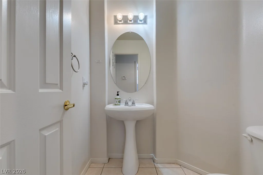 10929 Esta Ponia, Las Vegas, NV 89144