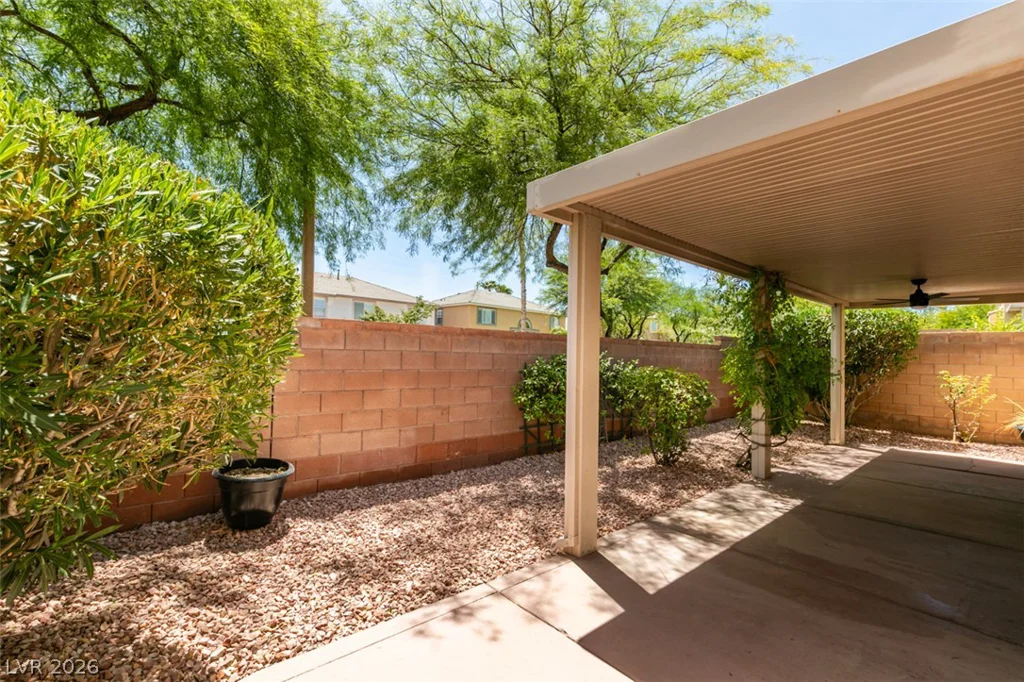 10929 Esta Ponia, Las Vegas, NV 89144