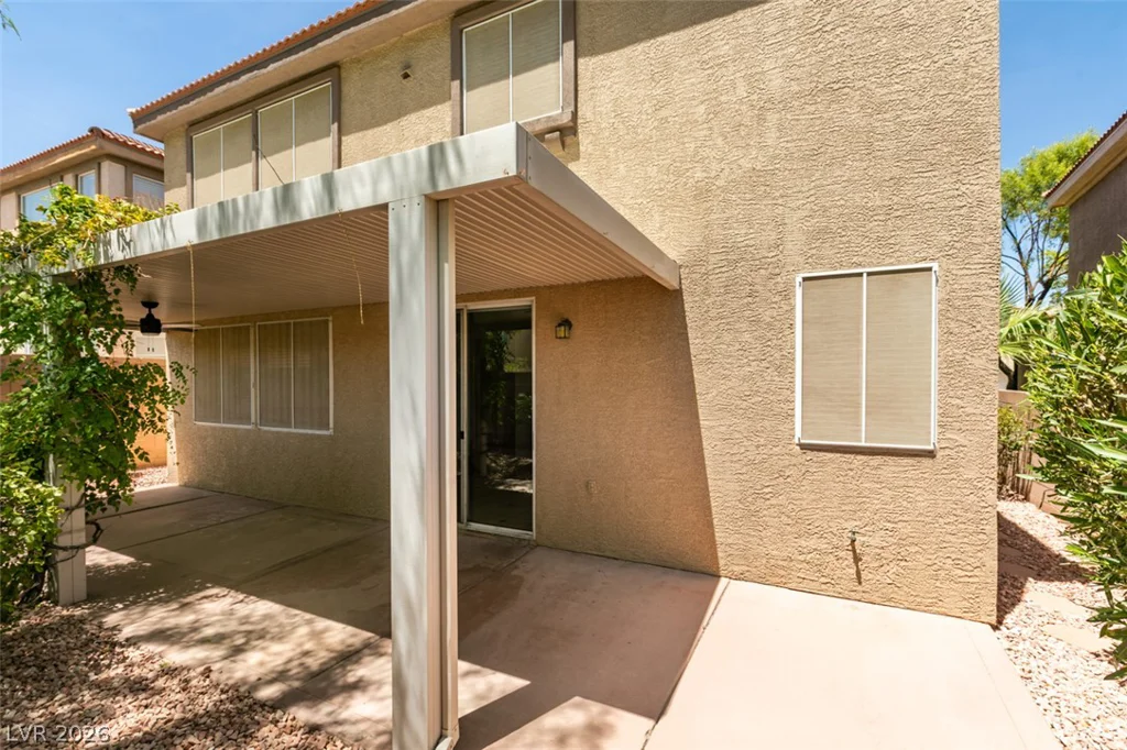 10929 Esta Ponia, Las Vegas, NV 89144