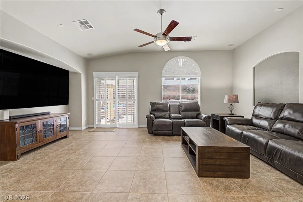 7123 Boomer Beach, Las Vegas, NV 89166