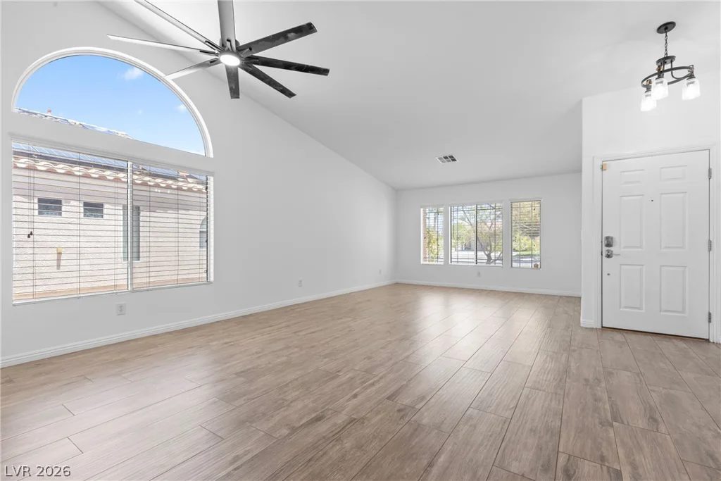 6813 Unicorn, Las Vegas, NV 89131