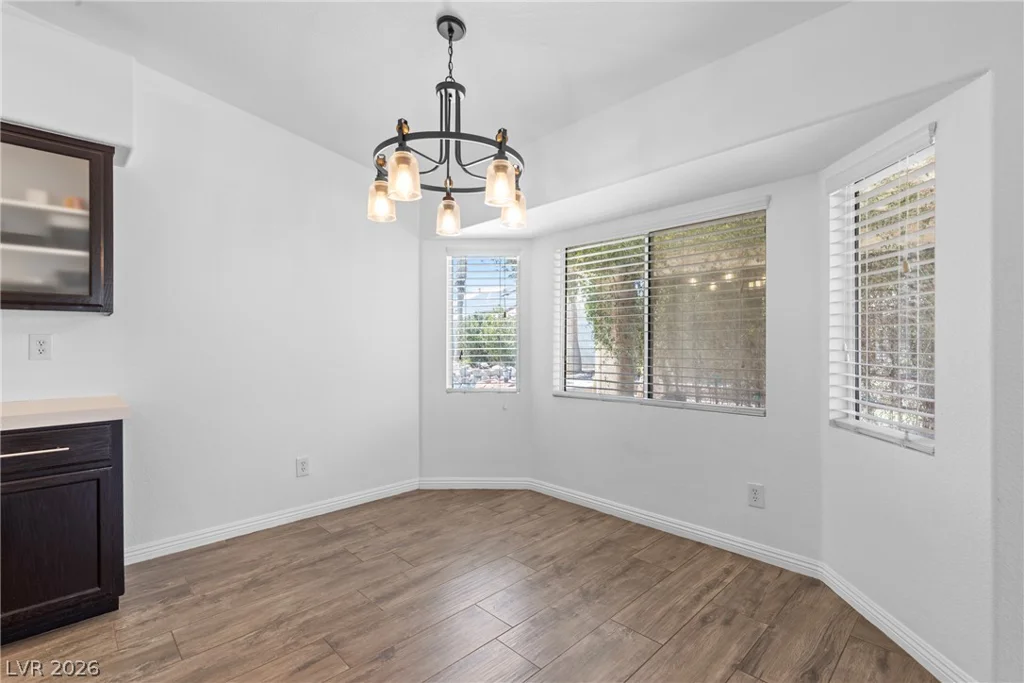 6813 Unicorn, Las Vegas, NV 89131