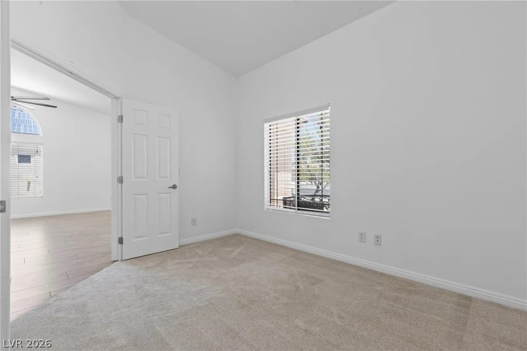 6813 Unicorn, Las Vegas, NV 89131