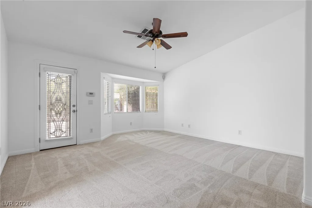 6813 Unicorn, Las Vegas, NV 89131