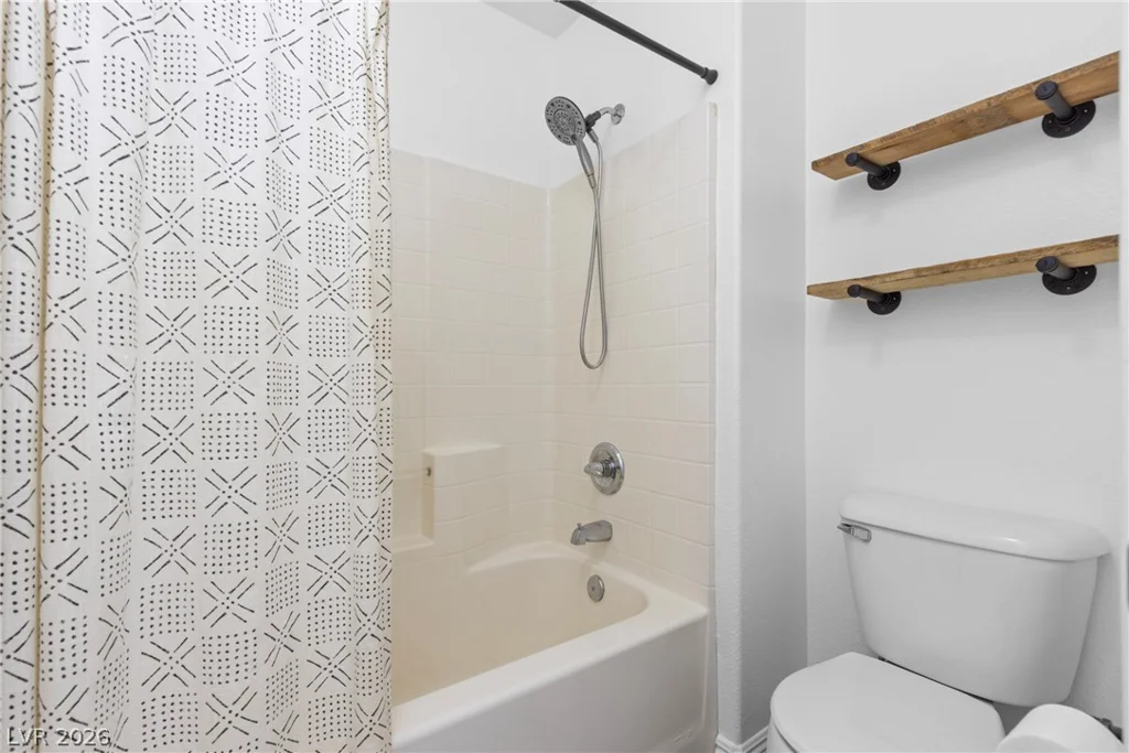 6813 Unicorn, Las Vegas, NV 89131