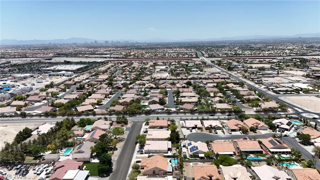 6813 Unicorn, Las Vegas, NV 89131