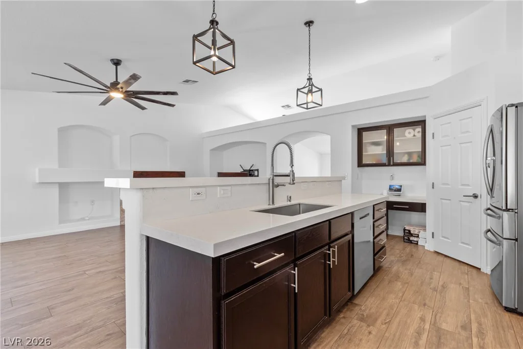 6813 Unicorn, Las Vegas, NV 89131