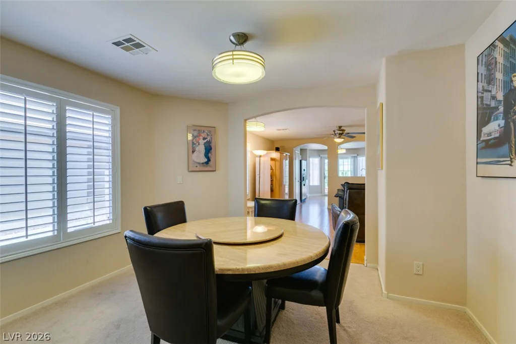 1094 Ashwood Bay, Las Vegas, NV 89183