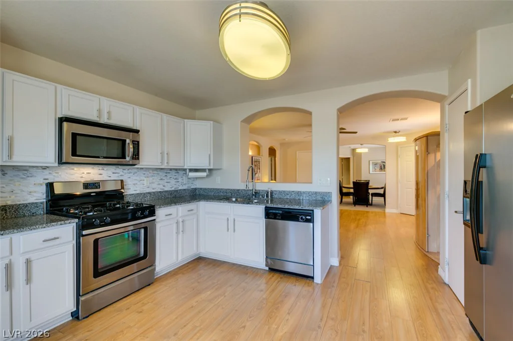1094 Ashwood Bay, Las Vegas, NV 89183
