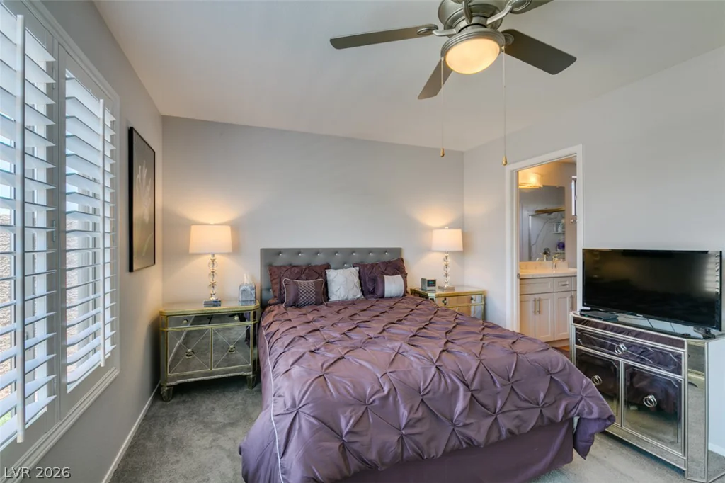 1094 Ashwood Bay, Las Vegas, NV 89183