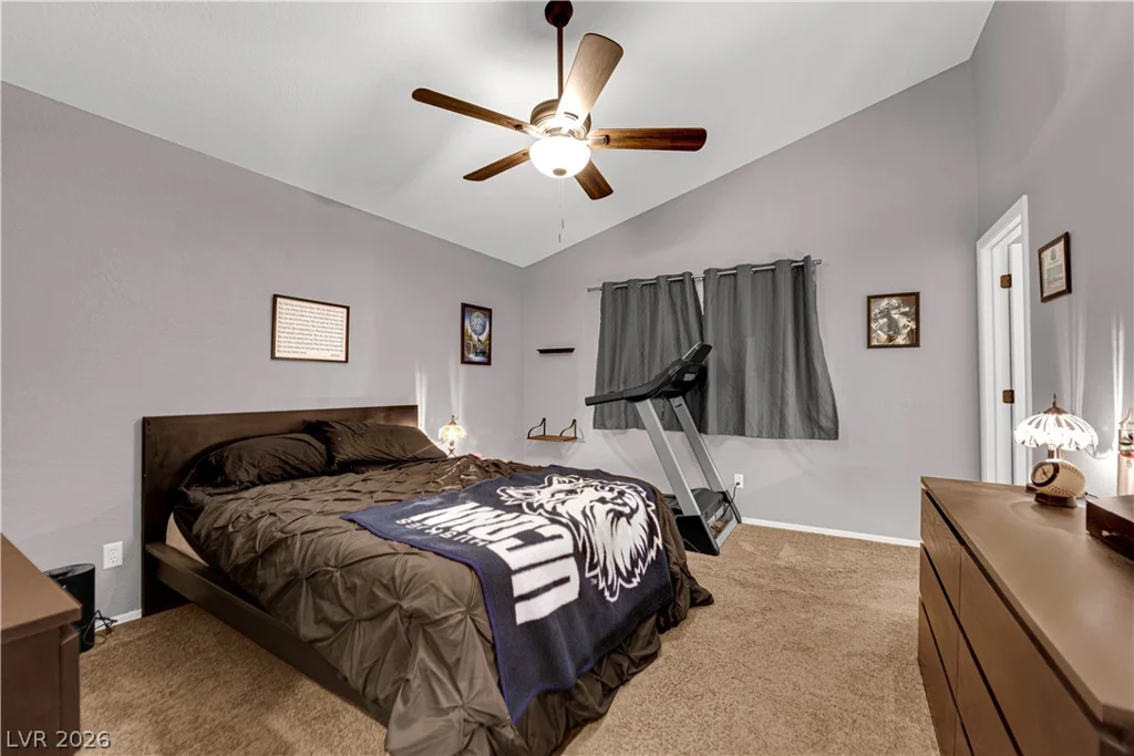 7412 Summer Crest, Las Vegas, NV 89129