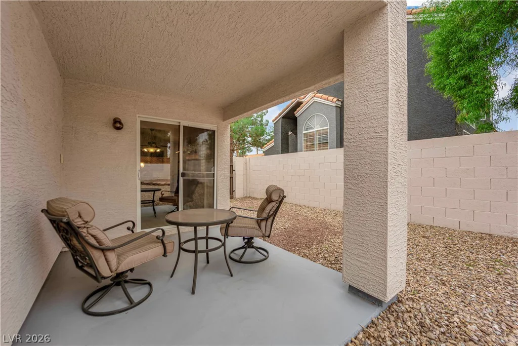 7412 Summer Crest, Las Vegas, NV 89129