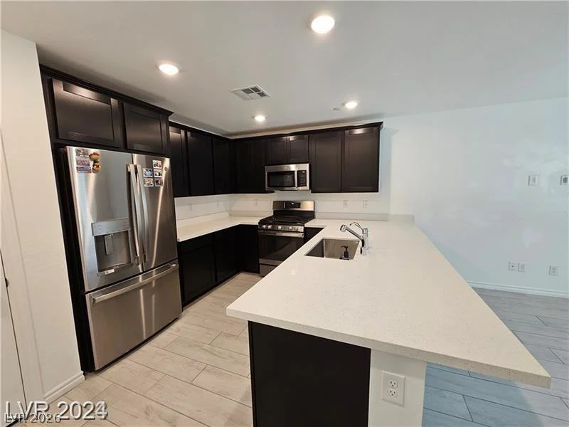 10775 Ditchburn, Las Vegas, NV 89166
