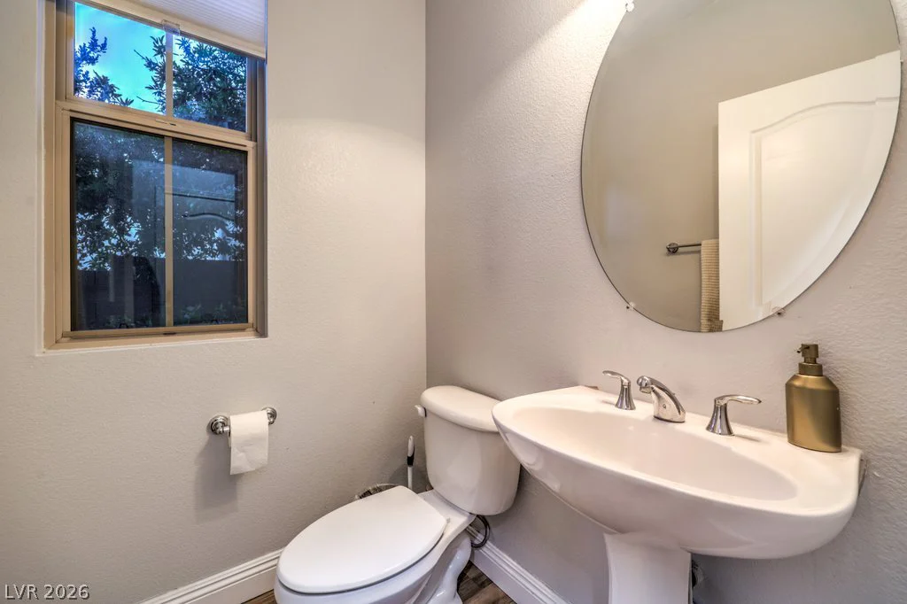 7865 Alameda Creek, Las Vegas, NV 89113