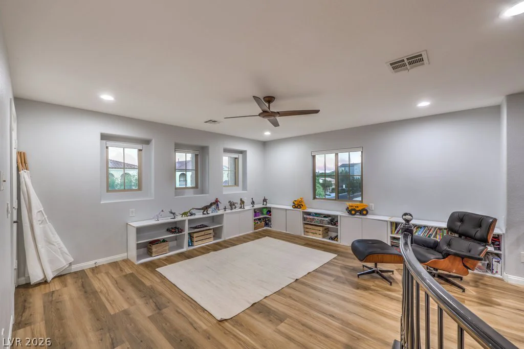 7865 Alameda Creek, Las Vegas, NV 89113
