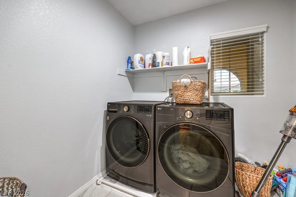 7865 Alameda Creek, Las Vegas, NV 89113