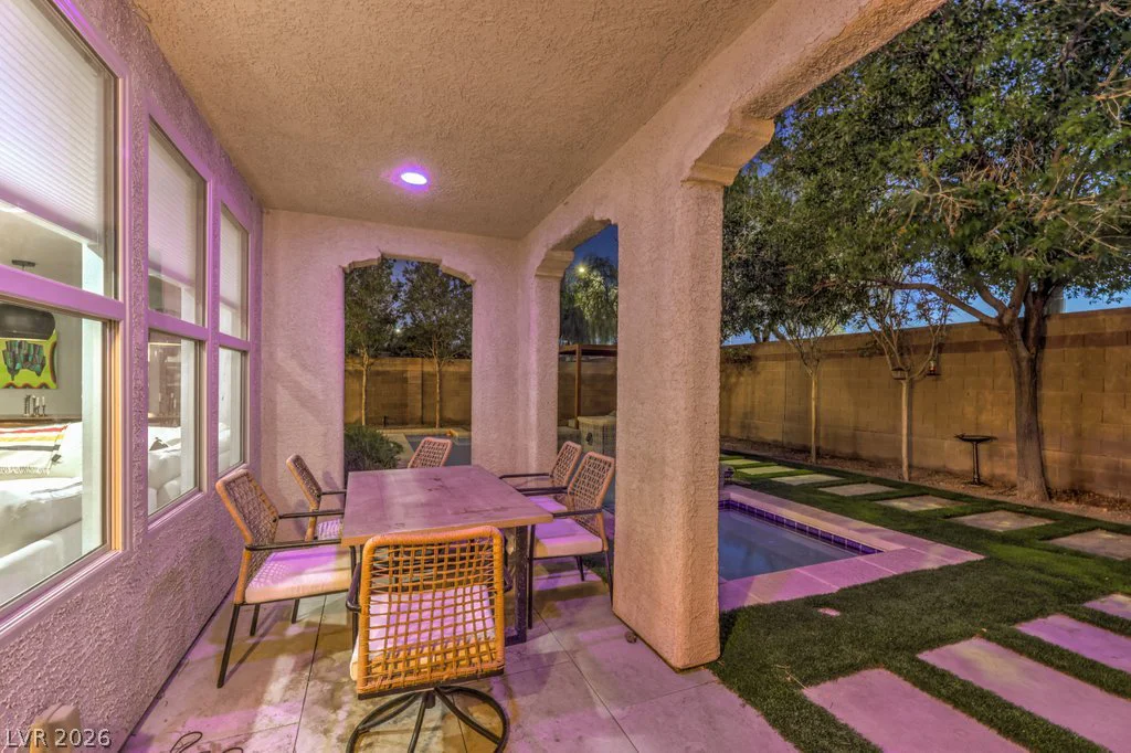 7865 Alameda Creek, Las Vegas, NV 89113
