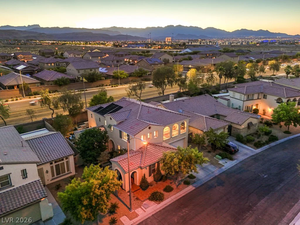 7865 Alameda Creek, Las Vegas, NV 89113