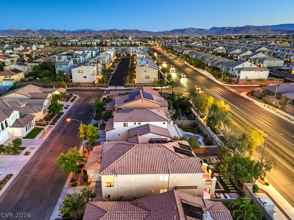 7865 Alameda Creek, Las Vegas, NV 89113