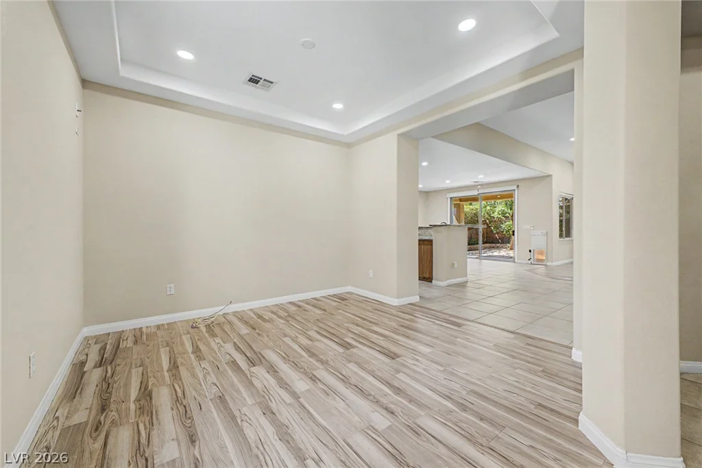 8274 Cupertino Heights, Las Vegas, NV 89178