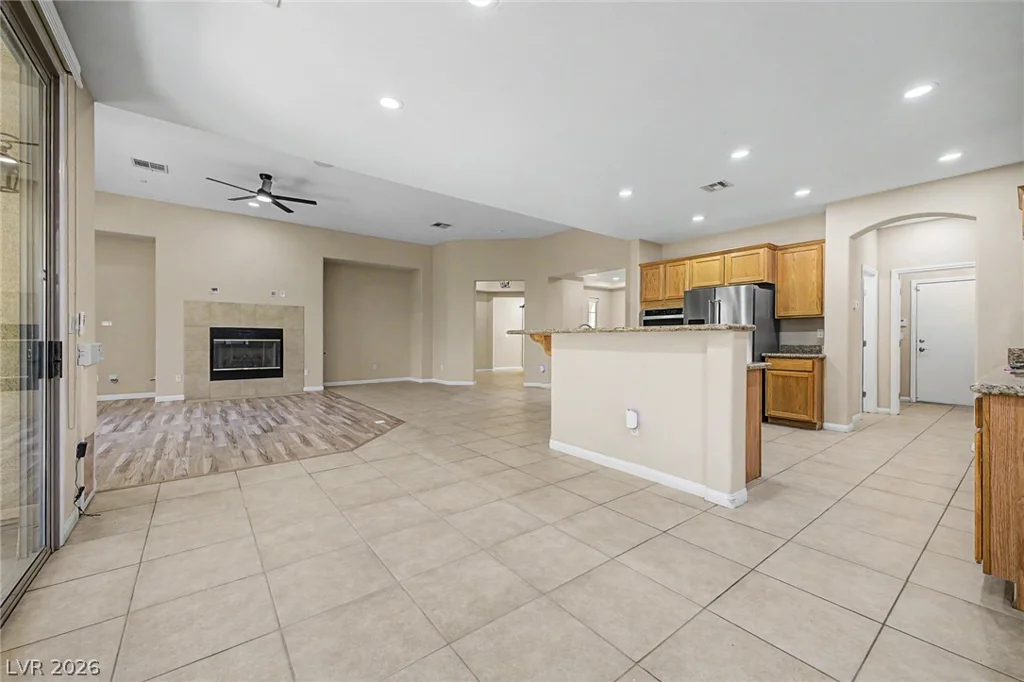 8274 Cupertino Heights, Las Vegas, NV 89178