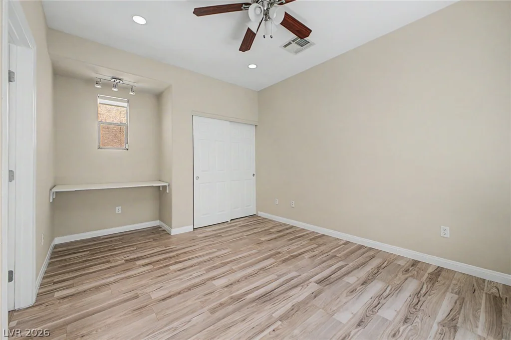 8274 Cupertino Heights, Las Vegas, NV 89178