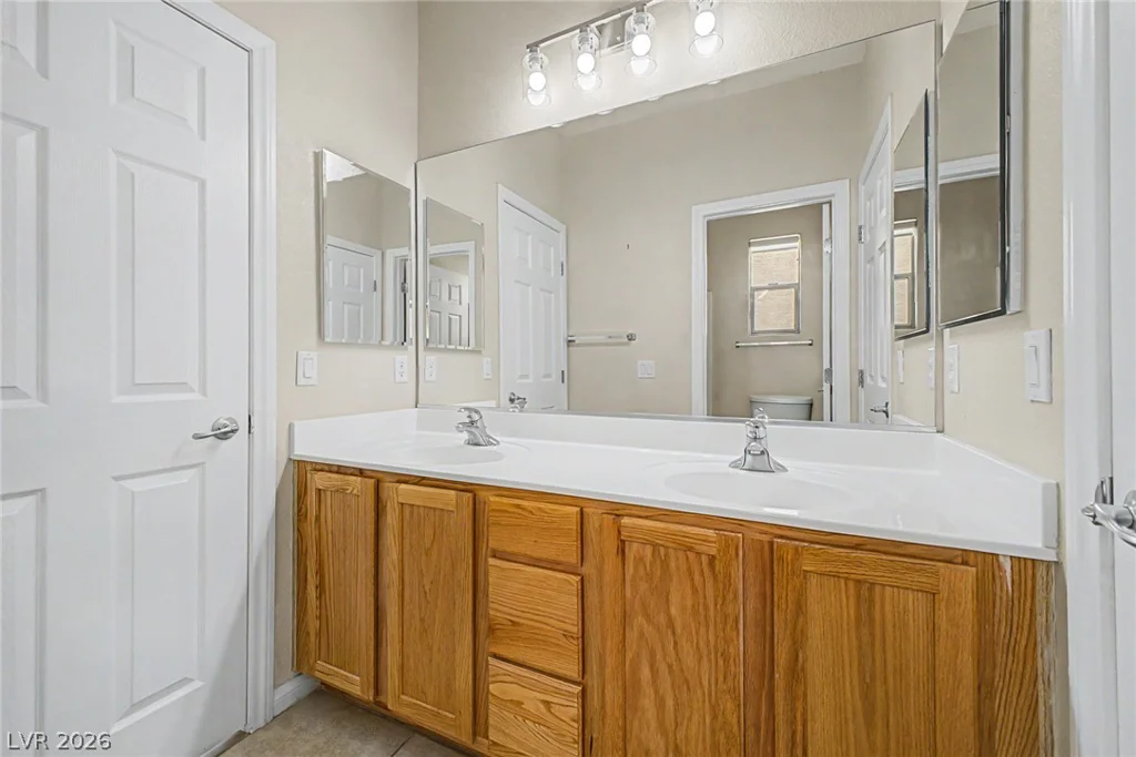 8274 Cupertino Heights, Las Vegas, NV 89178