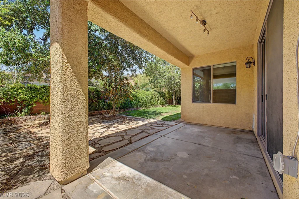 8274 Cupertino Heights, Las Vegas, NV 89178