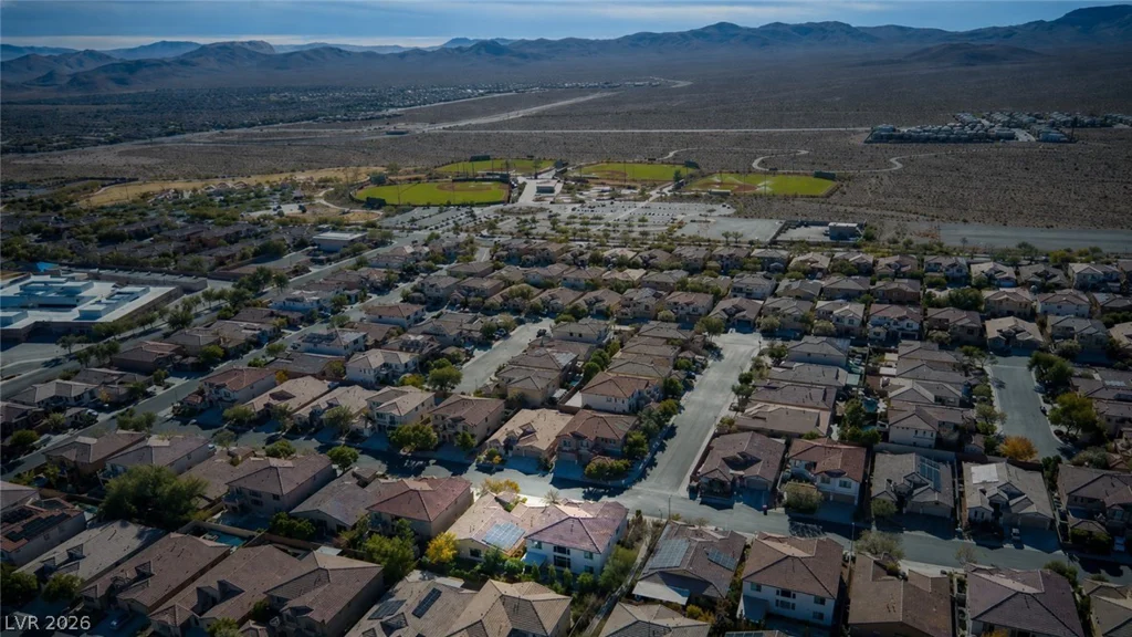 8274 Cupertino Heights, Las Vegas, NV 89178