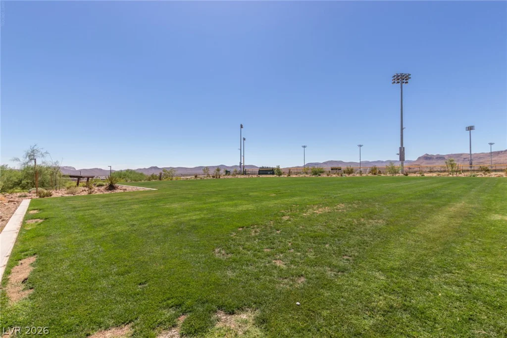 8274 Cupertino Heights, Las Vegas, NV 89178