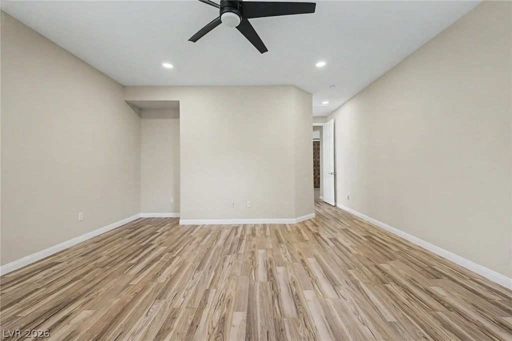 8274 Cupertino Heights, Las Vegas, NV 89178