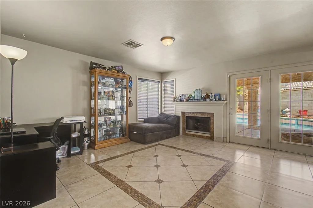 1340 Red Hollow, North Las Vegas, NV 89031