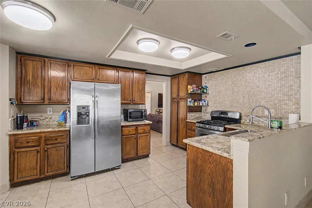 1340 Red Hollow, North Las Vegas, NV 89031