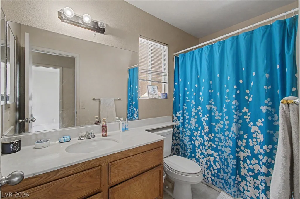 1340 Red Hollow, North Las Vegas, NV 89031