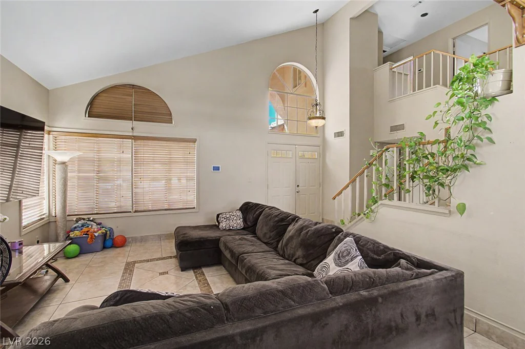 1340 Red Hollow, North Las Vegas, NV 89031