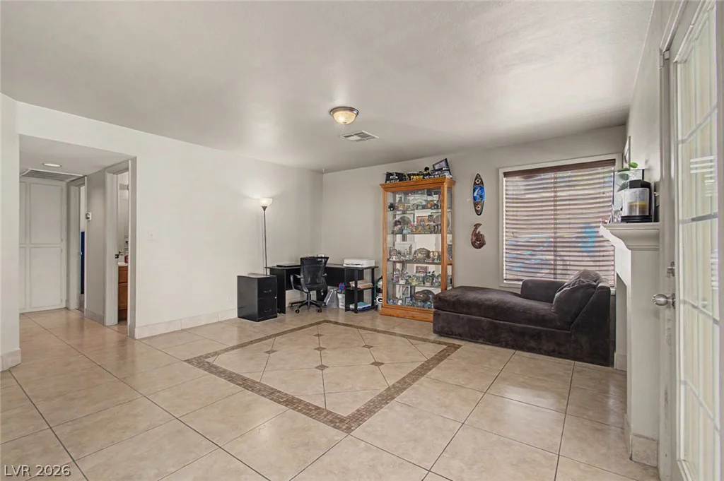 1340 Red Hollow, North Las Vegas, NV 89031