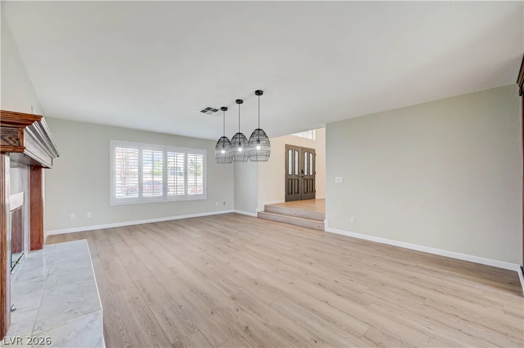 9131 Ivory Beach, Las Vegas, NV 89147