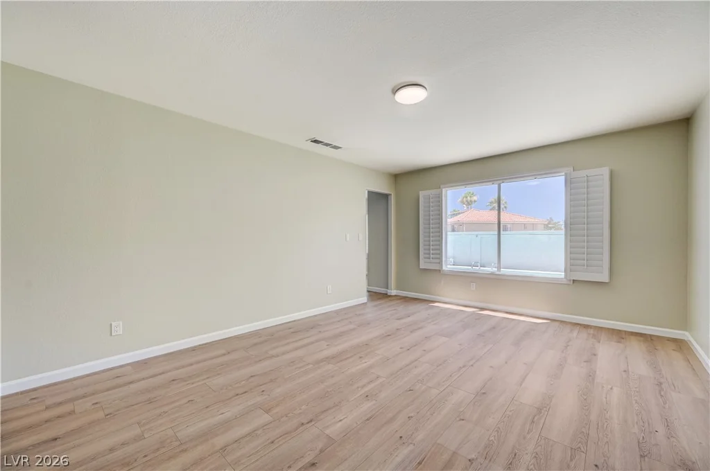 9131 Ivory Beach, Las Vegas, NV 89147