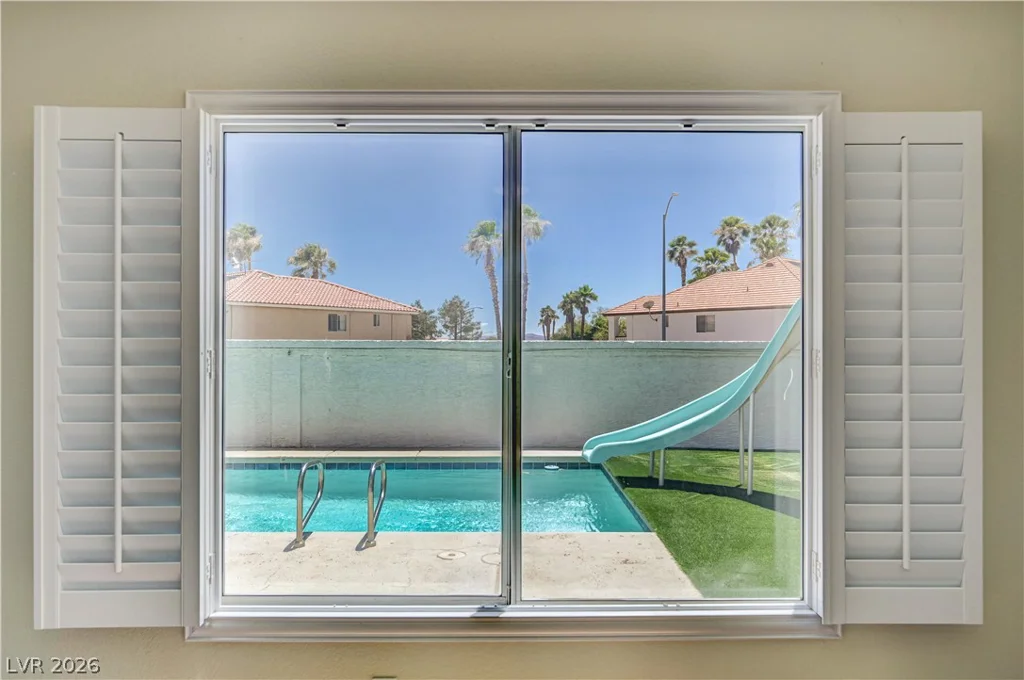 9131 Ivory Beach, Las Vegas, NV 89147