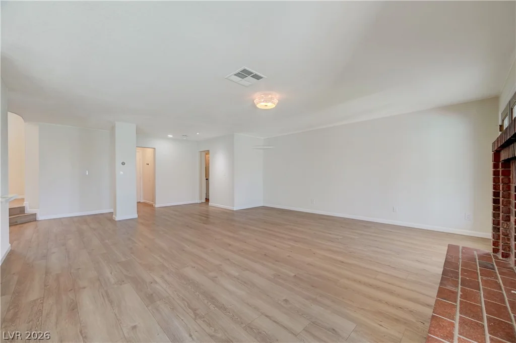 9131 Ivory Beach, Las Vegas, NV 89147